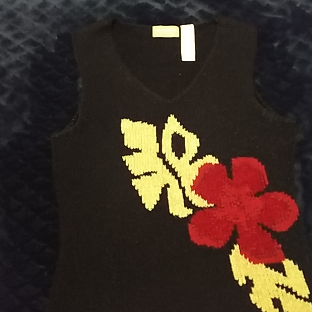 Sweater vest